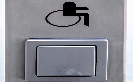 Electronic Locks &a Barriers in South Bradenton, FL