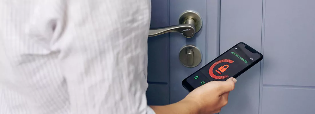 Smart Door Schedule Systems for South Bradenton Homes and Businesses